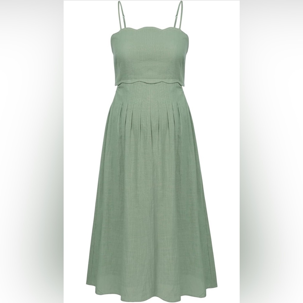 Women’s maternity dress size medium